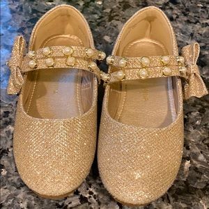 Gold/ champagne glitter girls dress shoes